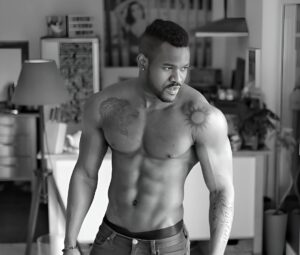 Callboy Steve aus Bremen jetzt buchen